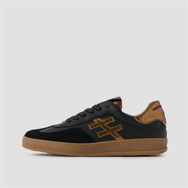 Another Trend Iconic II Gumsole Trainer - Dark Gold